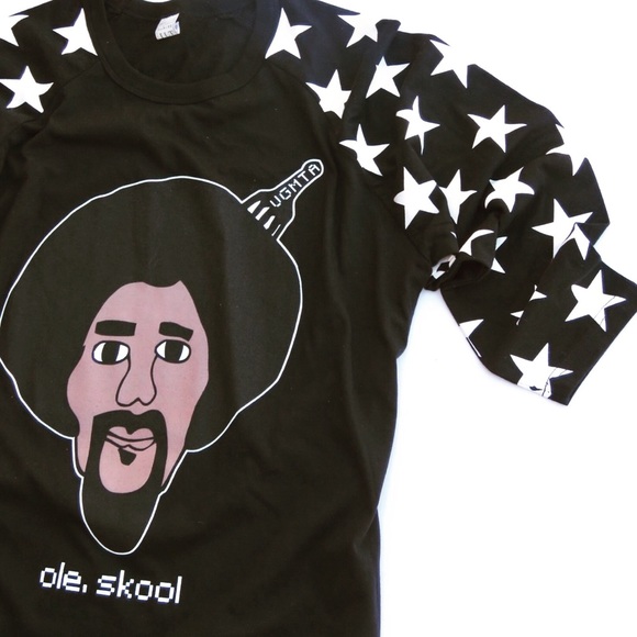 New Men Black baseball length sleeve, white stars. - Picture 4 of 7